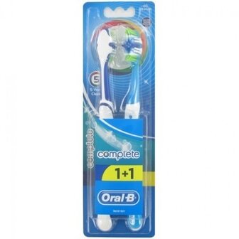 Oral-B Tandenborstel Complete Medium 2 stuks