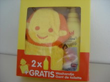 Zwitsal Bad &amp; Douchecreme Girls Prinses Pomp 2 x 400 ml + Gratis Washandje 