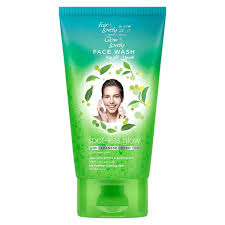Glow & Lovely Gezichtsreiniger Met Japanse Groene Thee 150ml