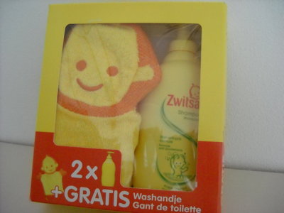 Sociale wetenschappen Eindeloos server Zwitsal Shampoo Pomp 2 x 400 ml + Gratis Washandje - Bonkey.nl